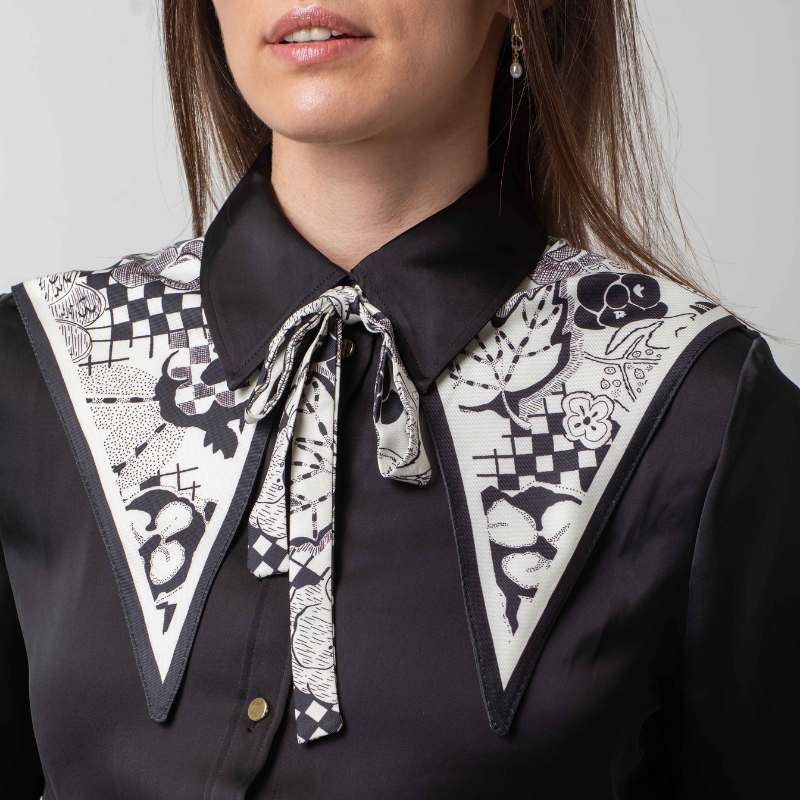 SHAWL COLLAR - MIDNIGHT BLOOM
