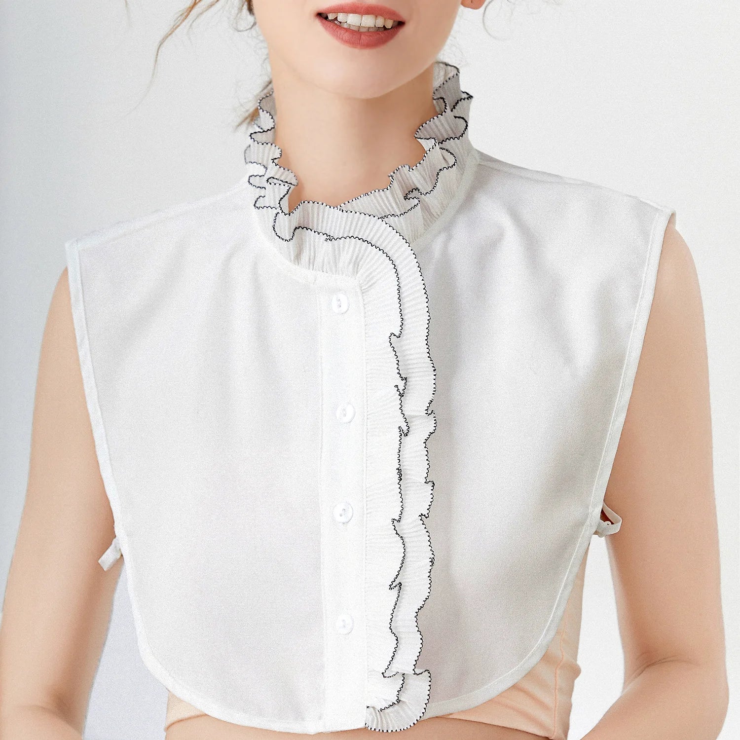 LILY RUFFLE CHIC COLLAR