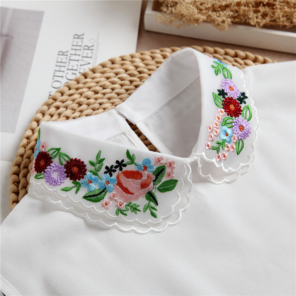 FAUX COL BRODÉ FLEURI NESSA
