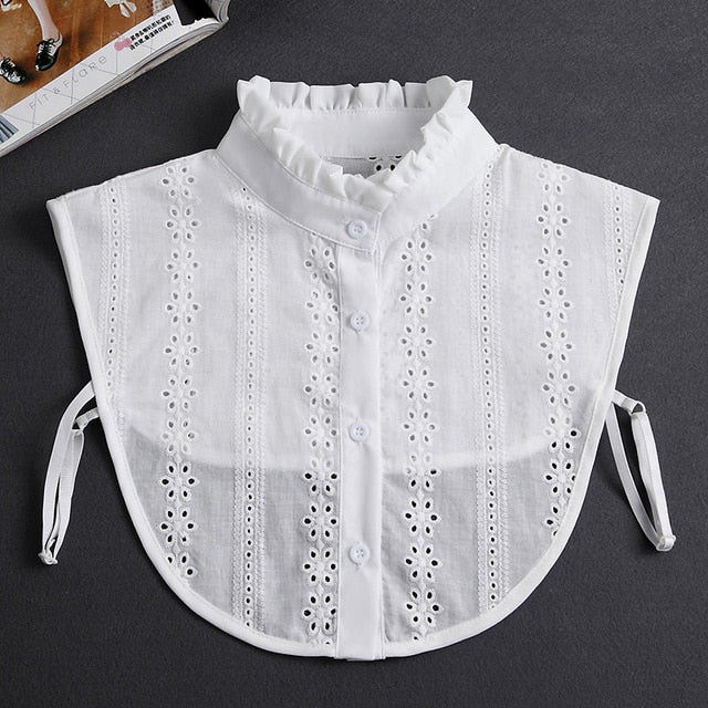 ELIZABETH EMBROIDERED FALSE COLLAR